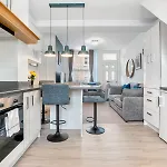 بيت للعطل Refurbished 2 Bed Close To - Pass The Keys