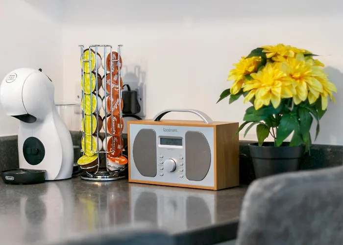 Refurbished 2 Bed Close To - Pass The Keys Дом отдыха *