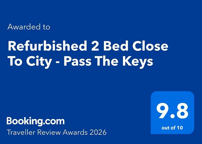 Refurbished 2 Bed Close To - Pass The Keys